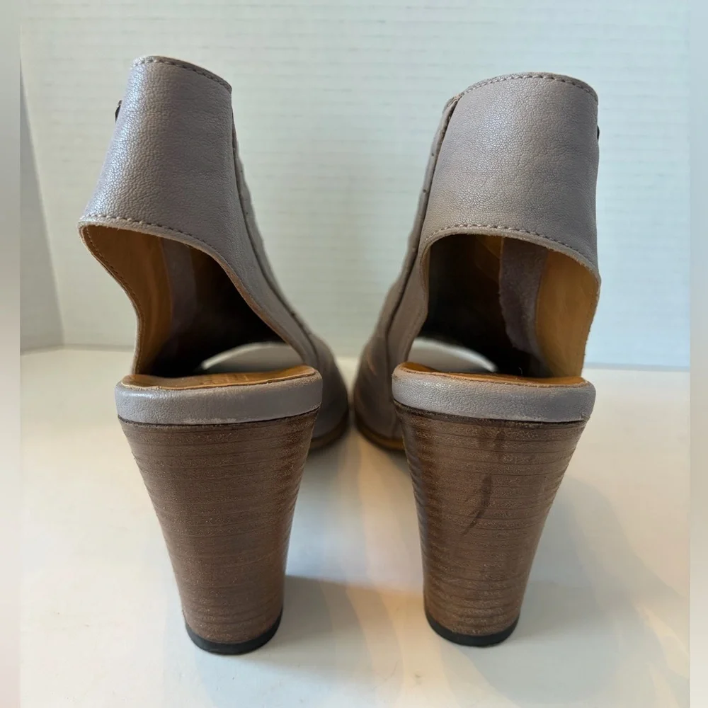 Fabianelli women’s beige side zip heeled sling back booties‎ size 9